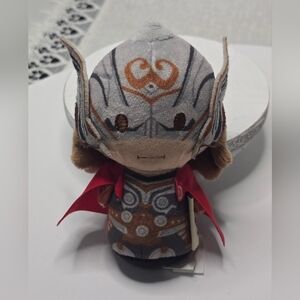 Hallmark Itty Bittys-MIGHTY THOR Love & Thunder (Marvel) Small Stuffed Plush